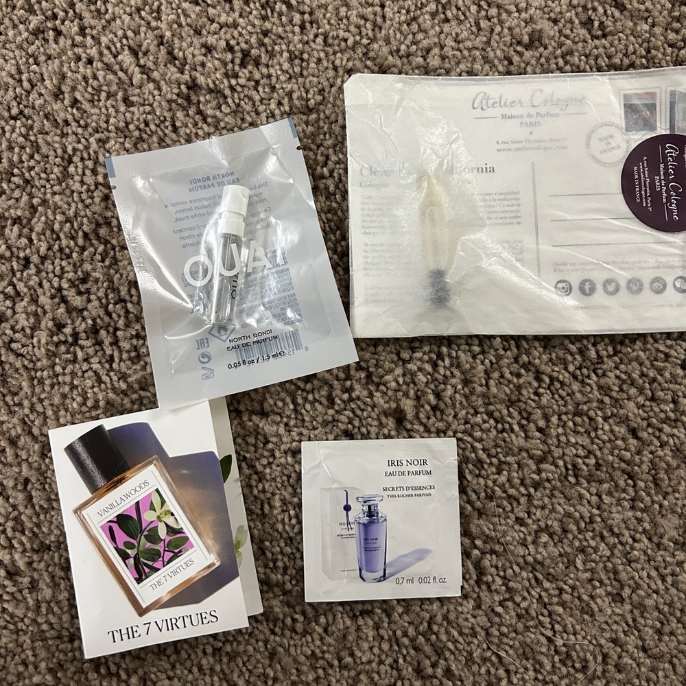 Scent samples bundle